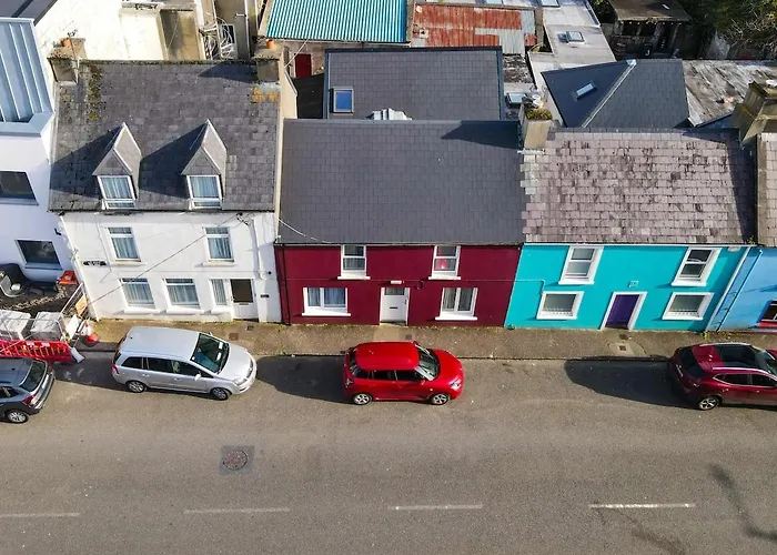 The Mall Townhouse - Town Centre *